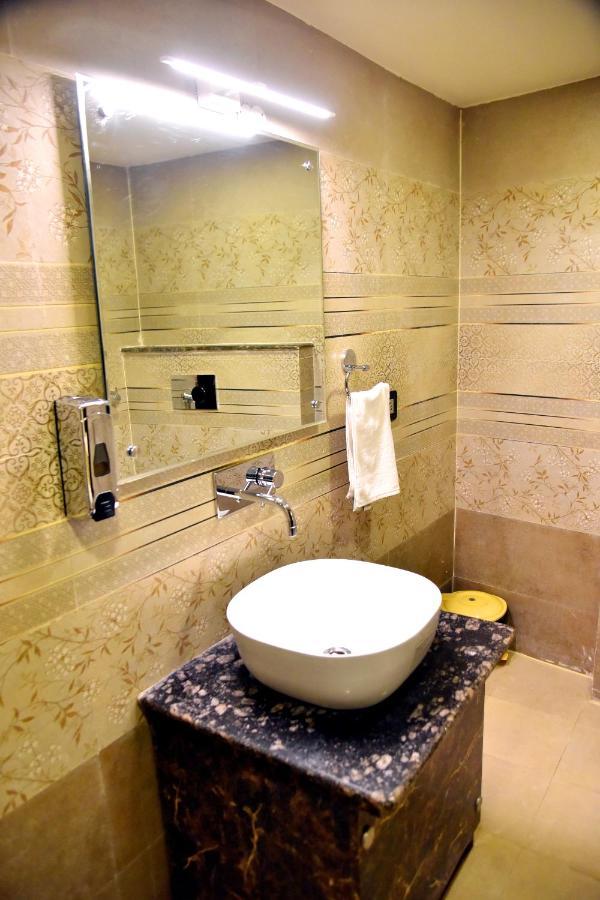 Hotel Vinayak Lucknow Exterior foto